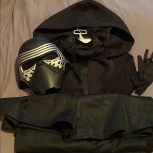 Disney Star Wars Kylo Ren Size 5-6 Kids